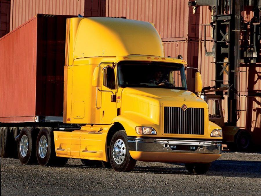  International 9200i 2004 года  (фото 2 из 7)